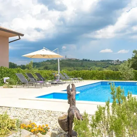 Villa Emini By Istrialux