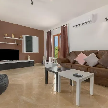 Emini By Istrialux Villa *